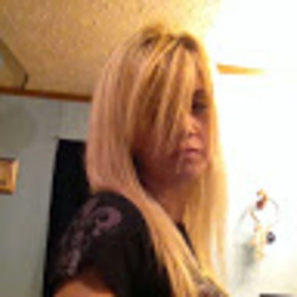 Meet your Posher, Brianna - Picture 1 of 1